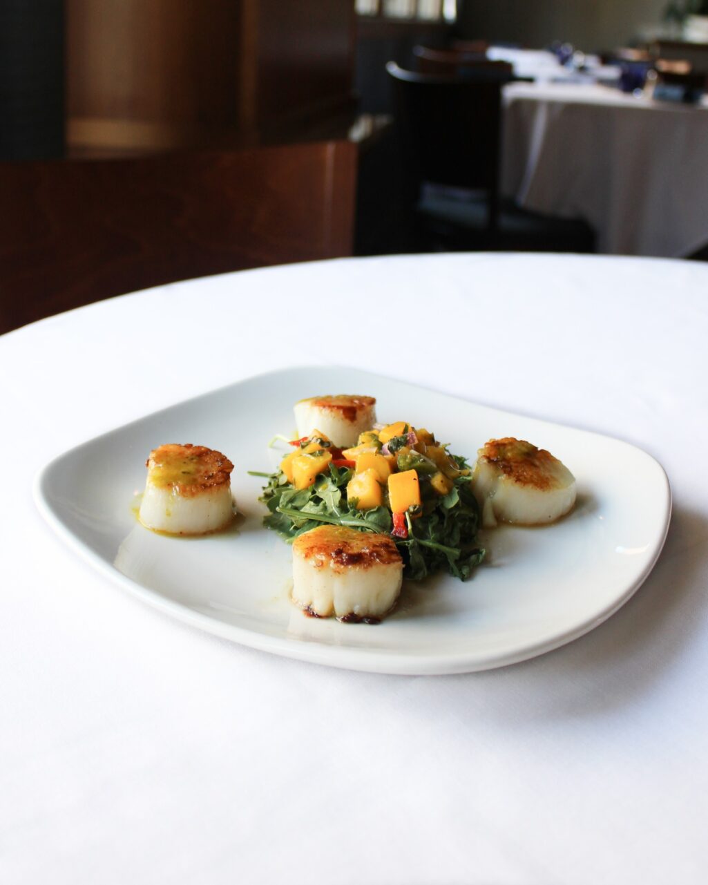 Scallops at Leo's Seafood Restaurant in Grand Rapids, Michigan