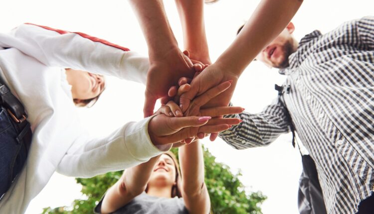 12 Ways to Make Friends in Lansing: From Book Clubs to Bike Parties